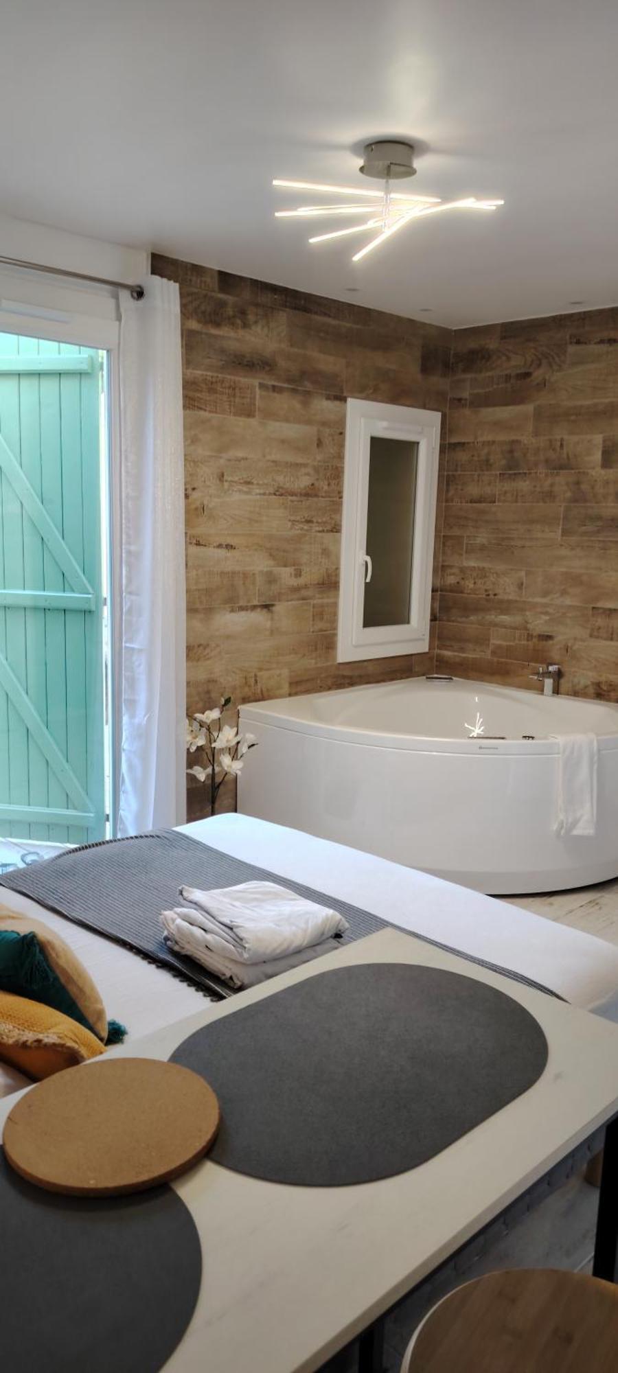 Studio Cosy Balneo Avec Jardin 乐巴凯尔斯 外观 照片